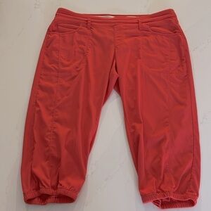 Lole Vibrant Red/Orange Short Pants Joggers Nylon Lightweight Size Large